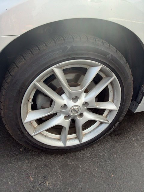Used 2014 Silver Nissan 3.5 S image 13
