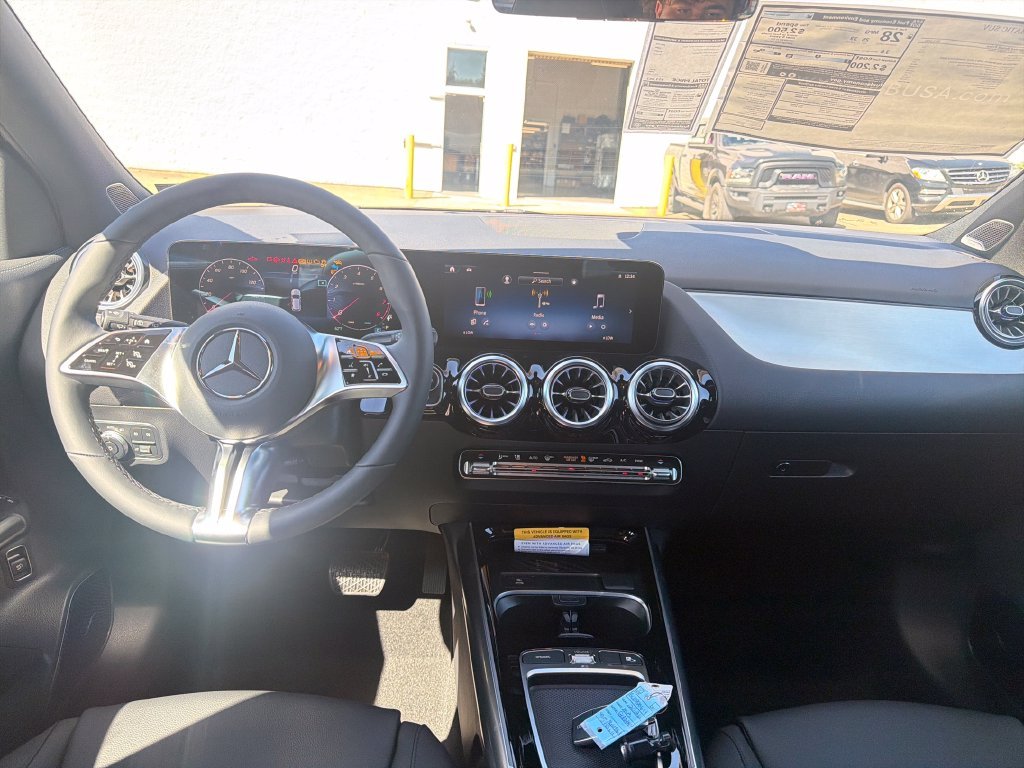 New 2026 Night Black Mercedes-Benz GLA 250 image 18