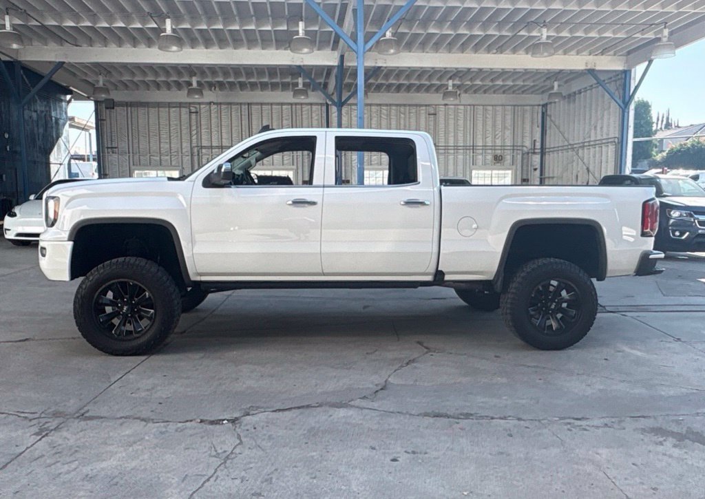 2016 GMC Sierra 1500 SLE 4WD photo