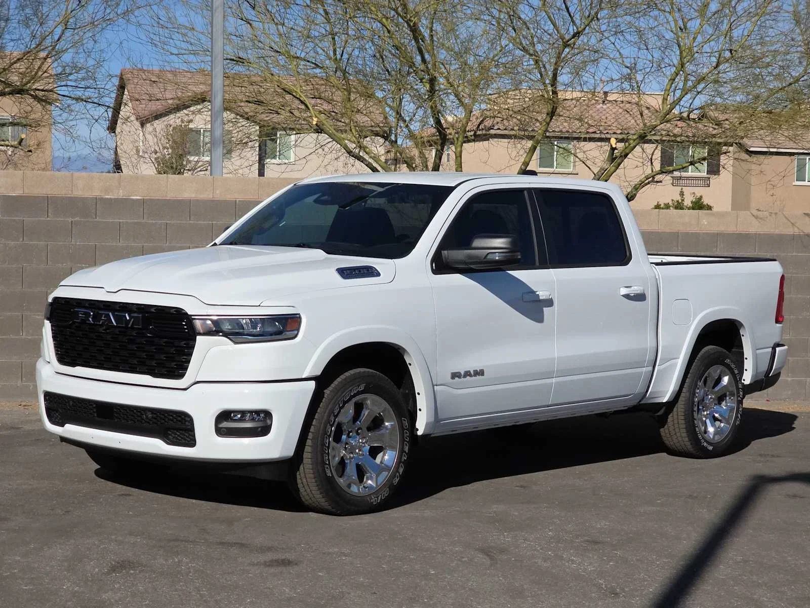 New 2026 Bright White Clear-Coat Exterior Paint RAM Big Horn image 4