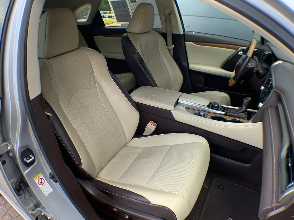 Used 2016 Silver Lining Metallic Lexus 350 image 24