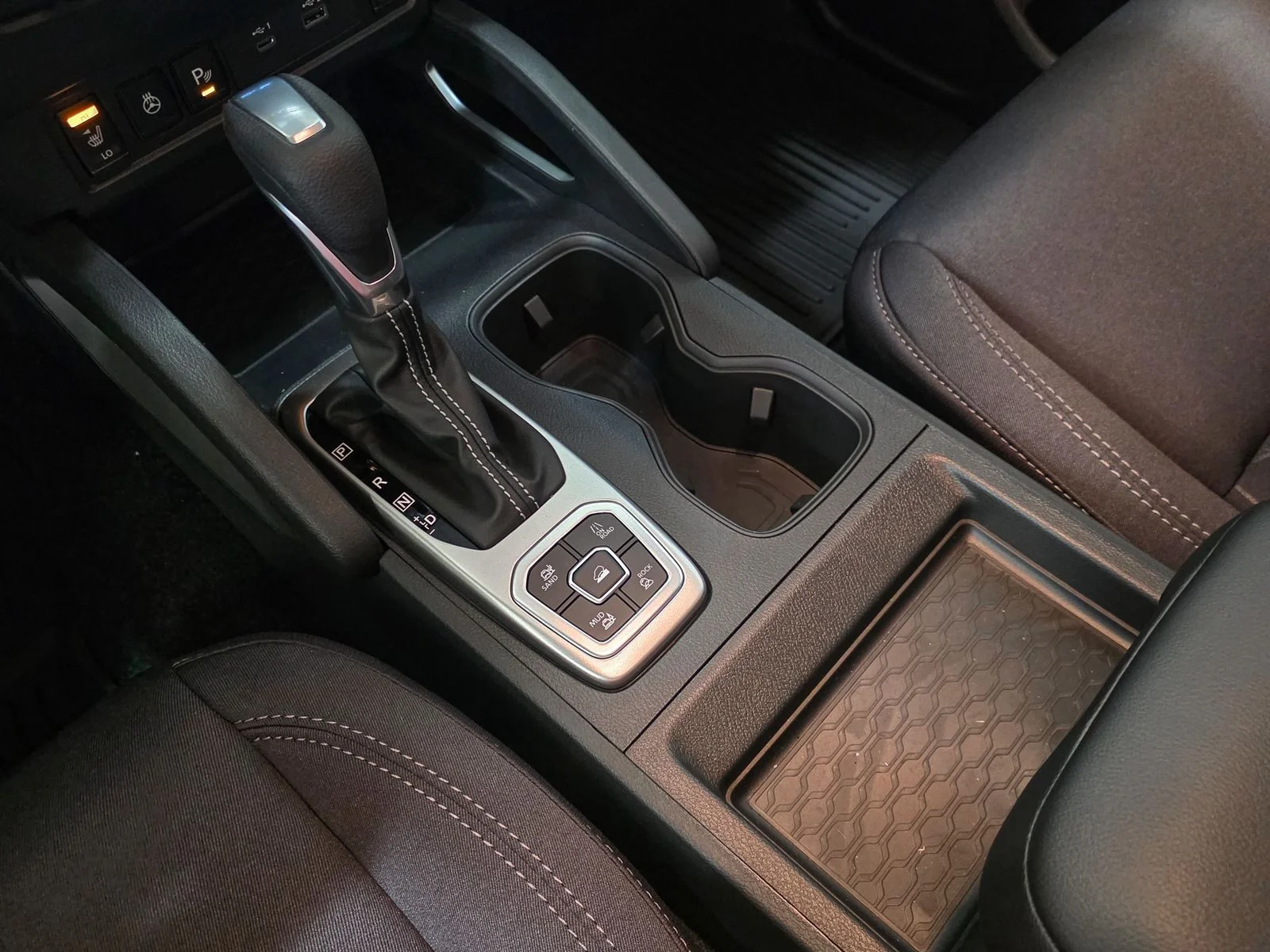 2026 Nissan Frontier SV - Photo 28