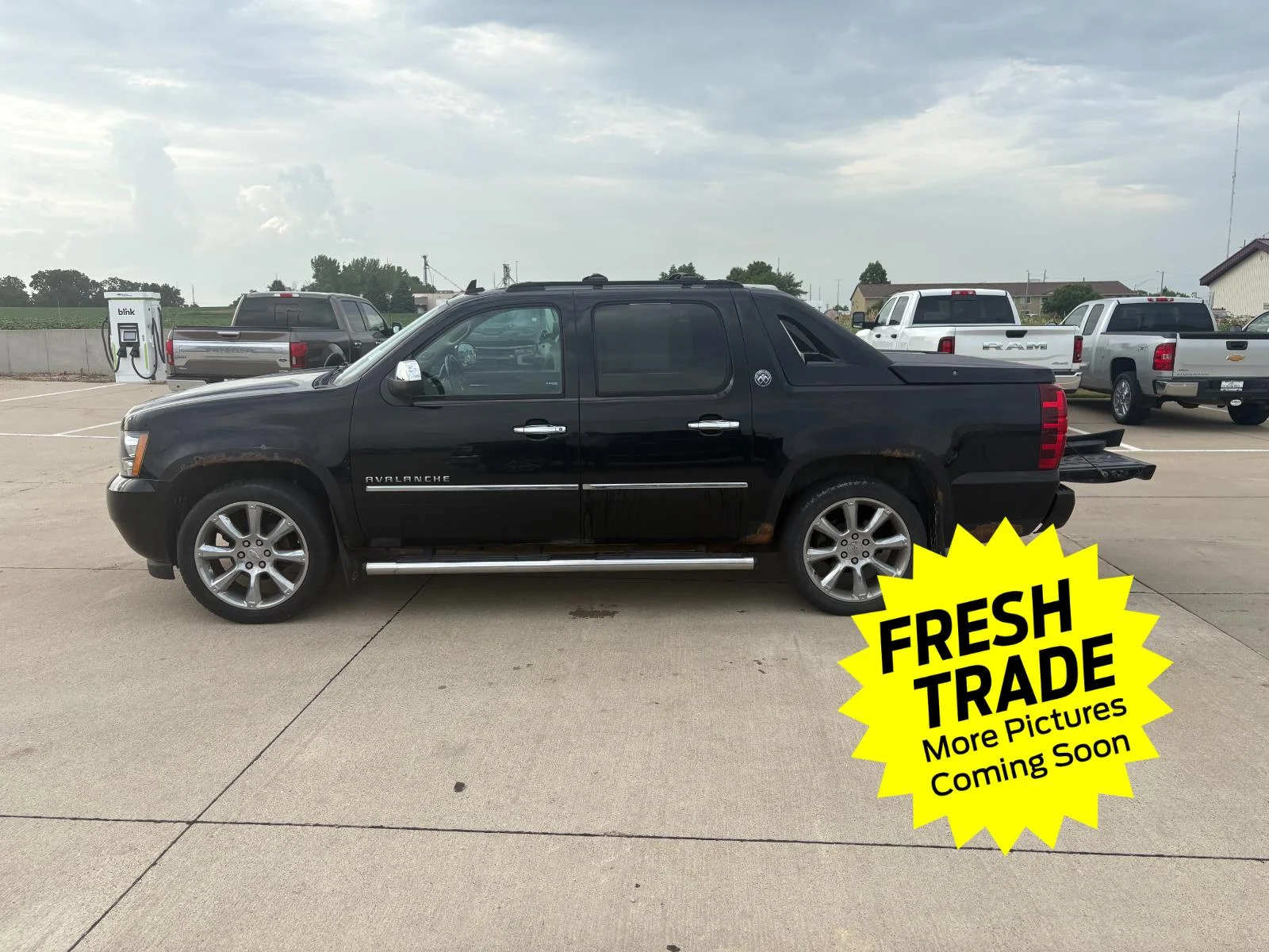 2013 Chevrolet Avalanche 4WD Avalanche LTZ's photo