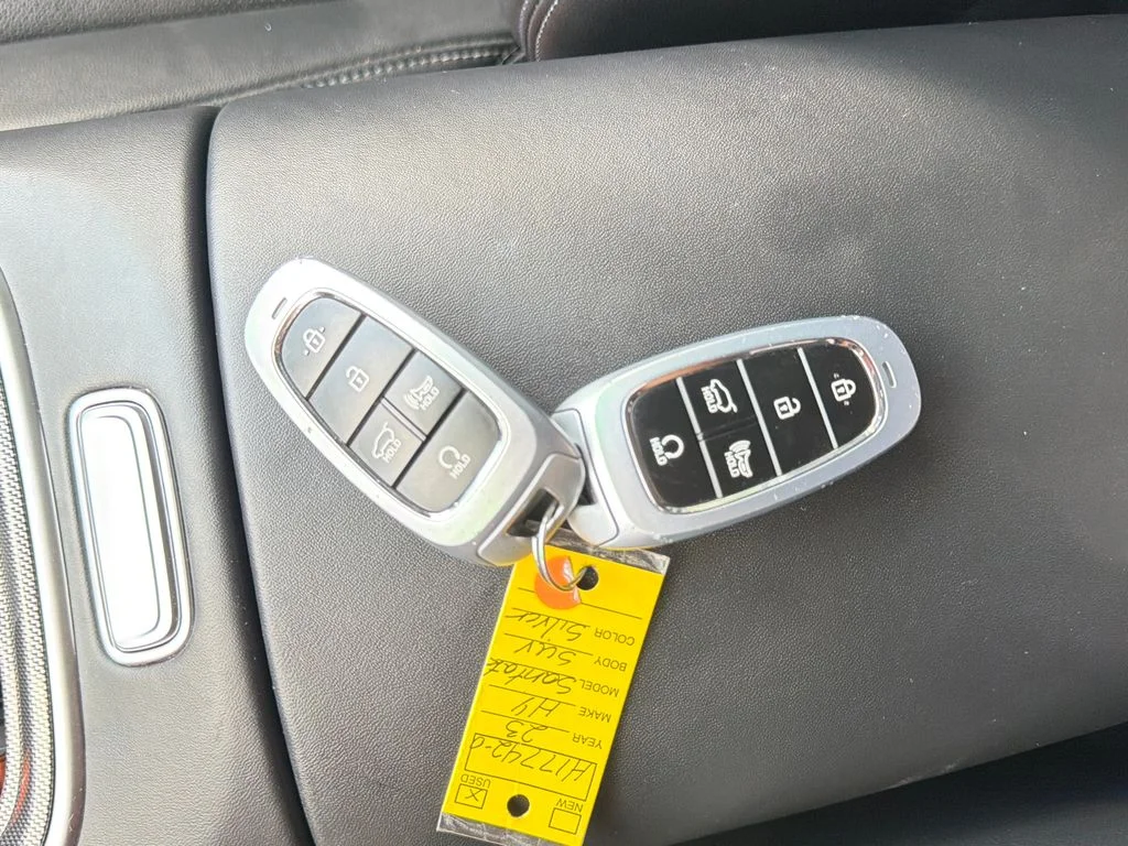 Used 2023 Shimmering Silver Pearl Hyundai SEL image 26