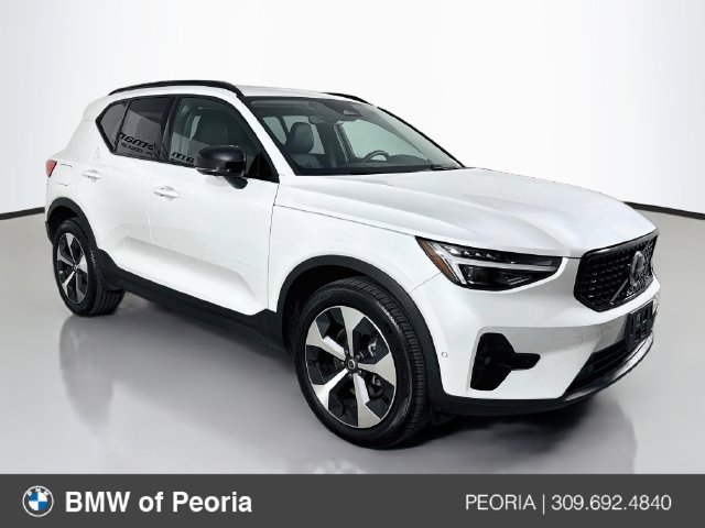 2026 Volvo XC40