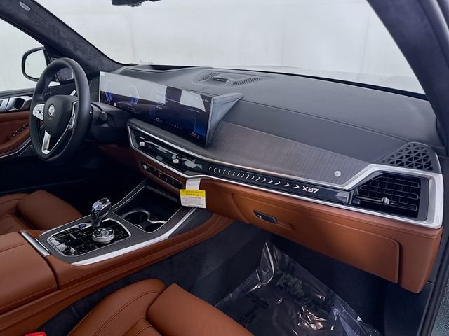Used 2026 Green Metallic BMW ALPINA XB7 image 32
