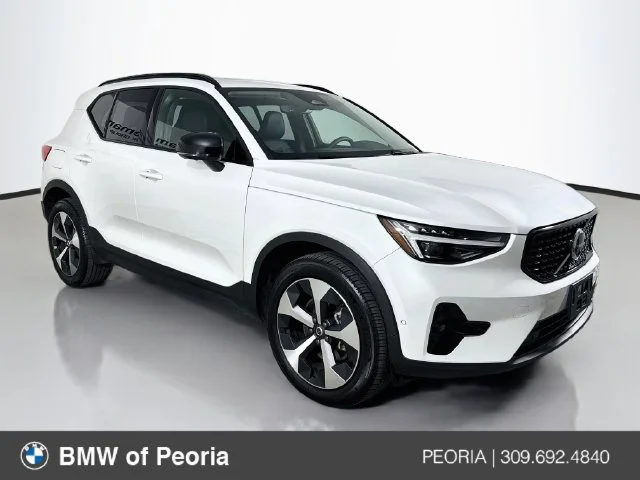 2026 Volvo XC40 Plus