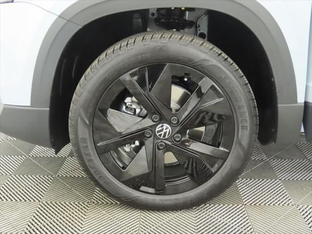 2026 Volkswagen Taos SE - Photo 30