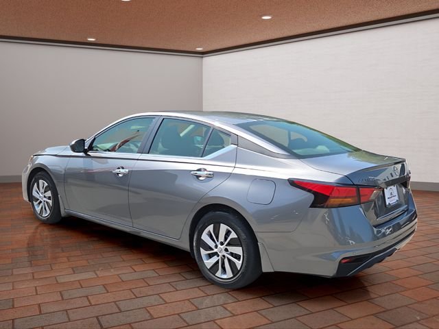 Used 2024 Gun Metallic Nissan 2.5 S image 25