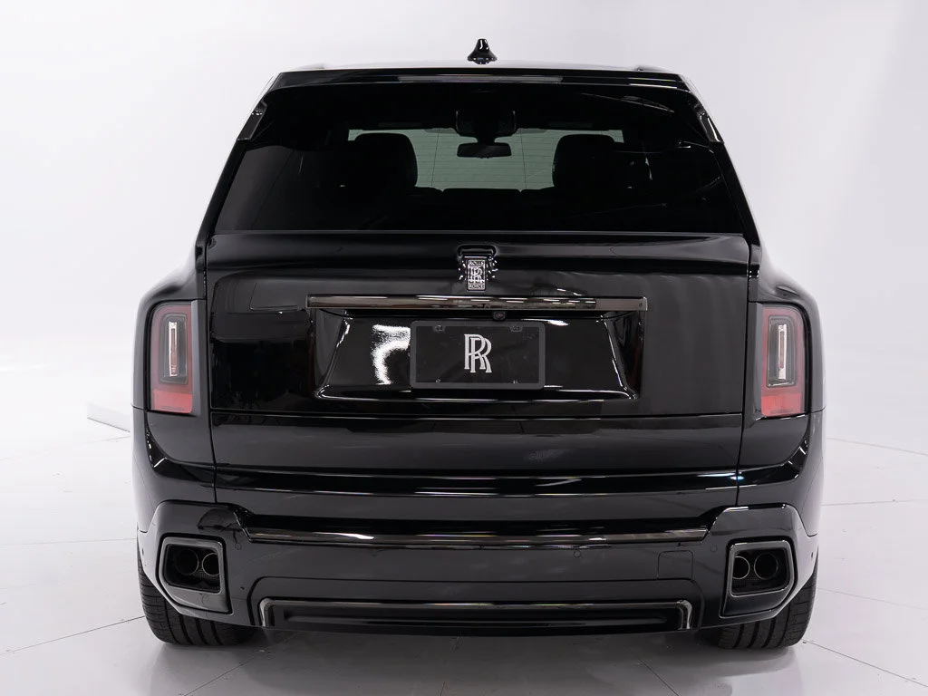 New 2027 Black Diamond Rolls-Royce  image 4