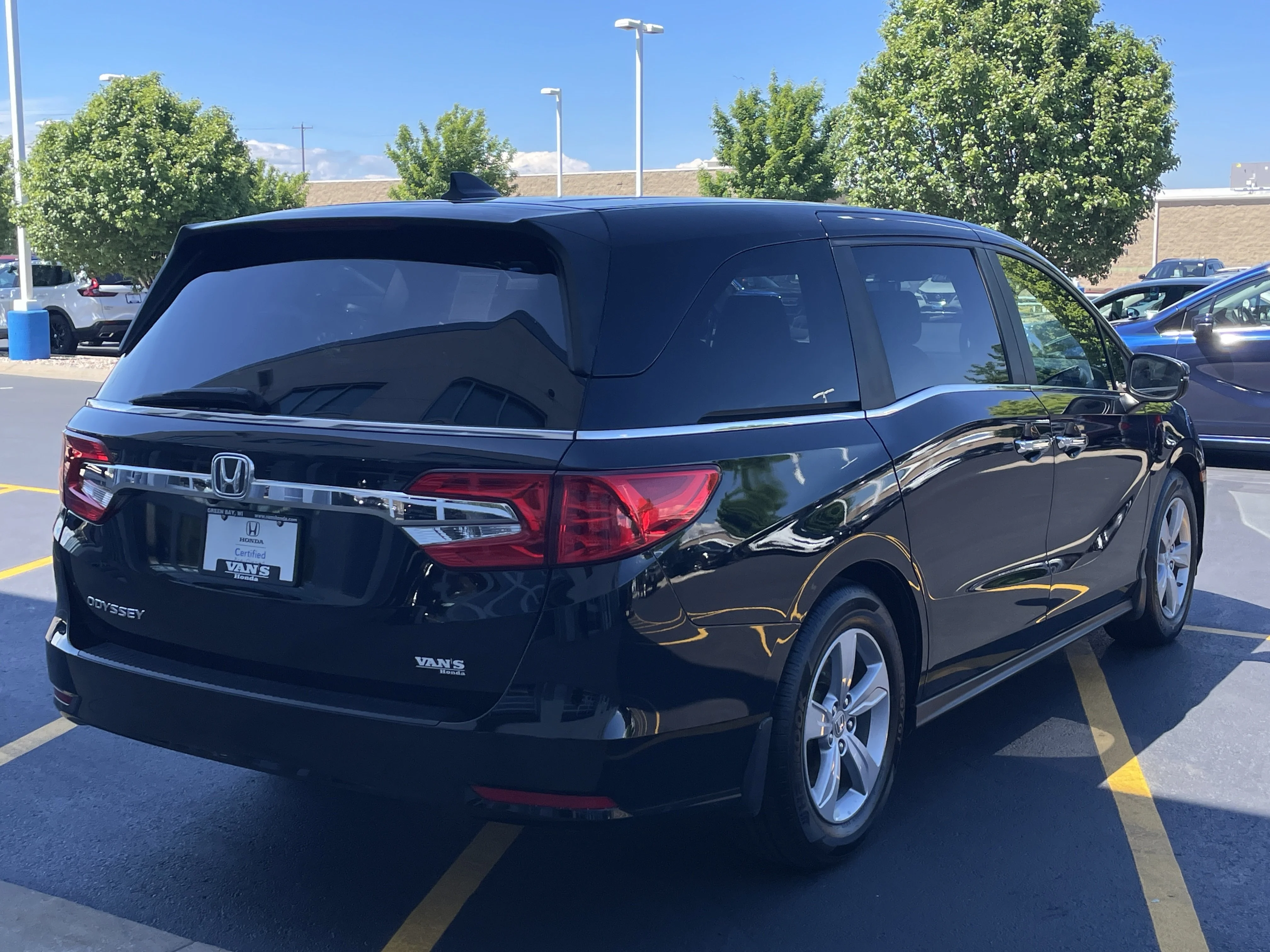 2020 Honda Odyssey EX-L - Photo 8