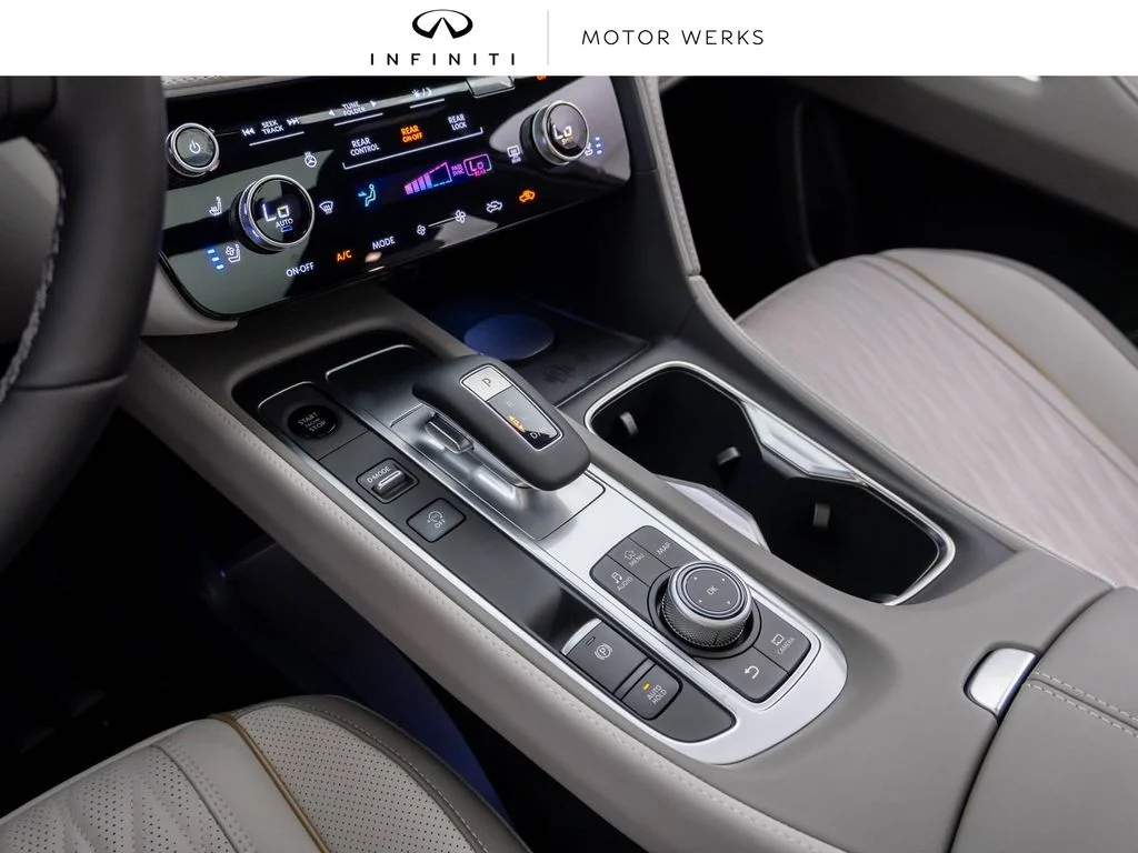 New 2027 Black INFINITI Autograph image 11
