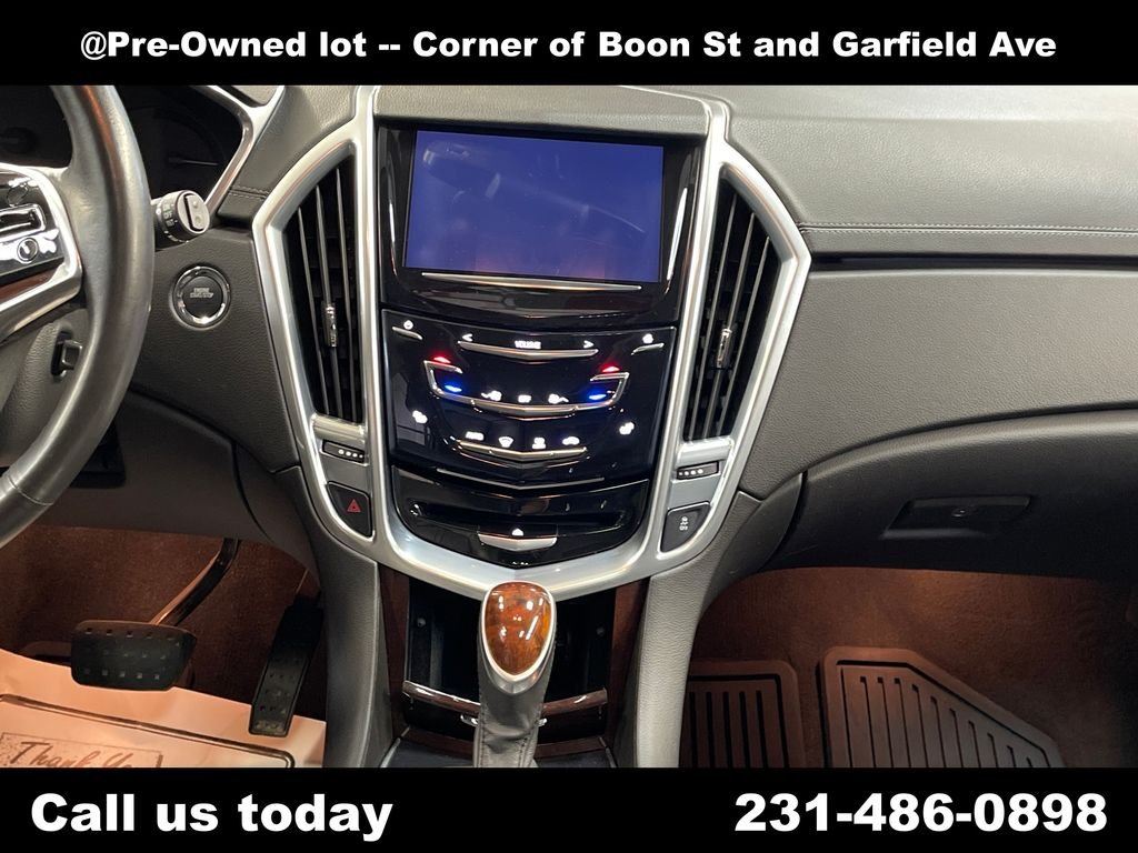 Used 2013 Silver Cadillac Luxury image 19