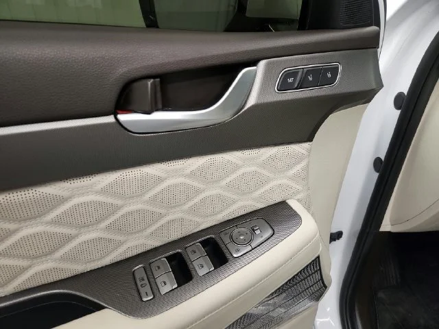 Used 2020 White Hyundai Limited image 16