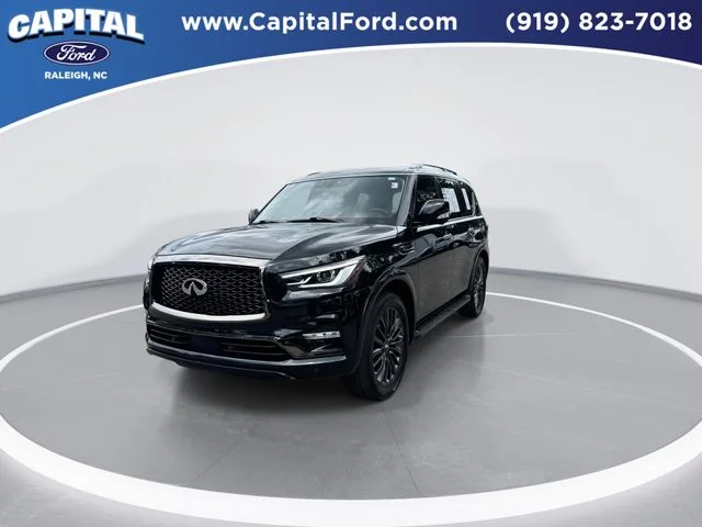 Used 2023 Black INFINITI Premium Select image 4