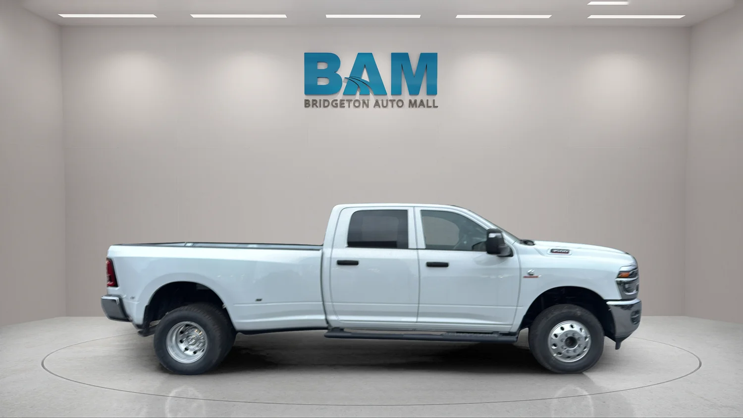 Used 2026 White Ram Tradesman image 8