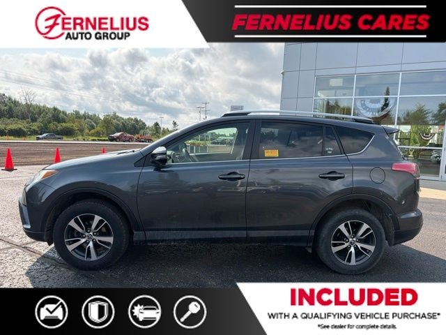 Used 2017 Gray Toyota XLE image 4