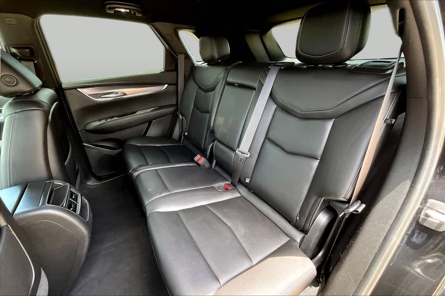 Used 2022 Stellar Black Metallic Cadillac FWD Luxury image 19