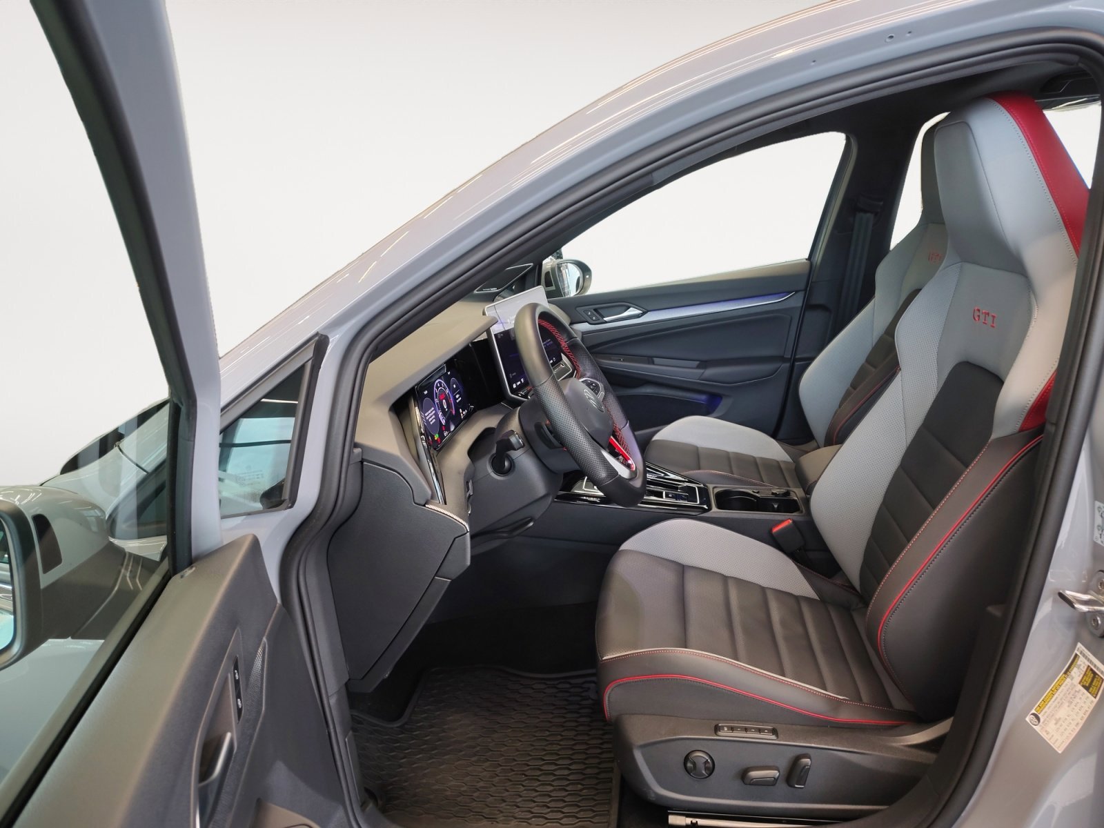 Certified Used 2026 Moonstone Gray Volkswagen SE image 24