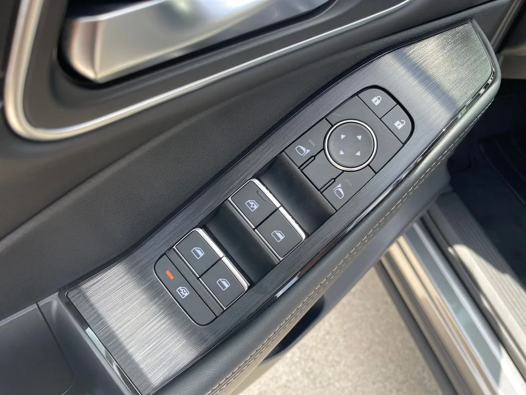 Certified Used 2026 Gray Nissan Platinum image 23