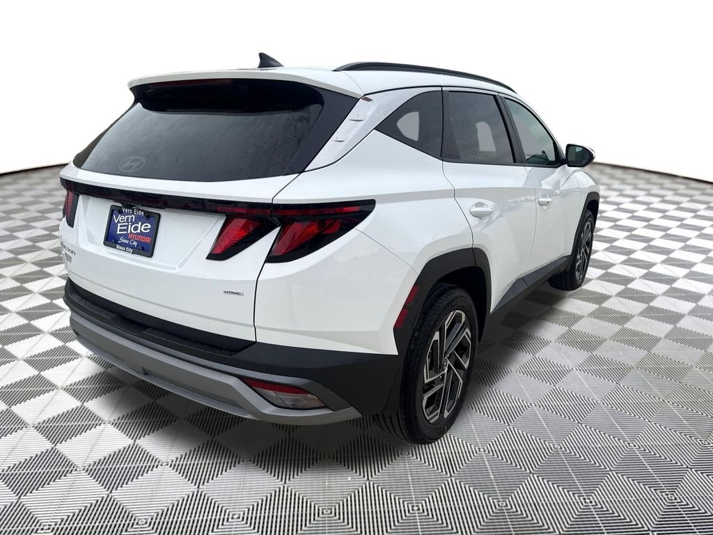 New 2026 White Hyundai SEL Plus image 5
