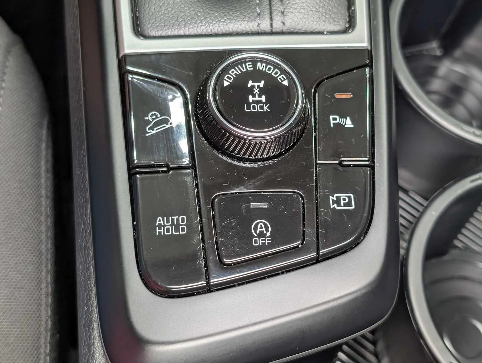 Used 2025 Ebony Black Kia LX image 25