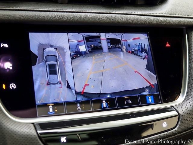 New 2025 Crystal White Tricoat Cadillac Premium Luxury image 16