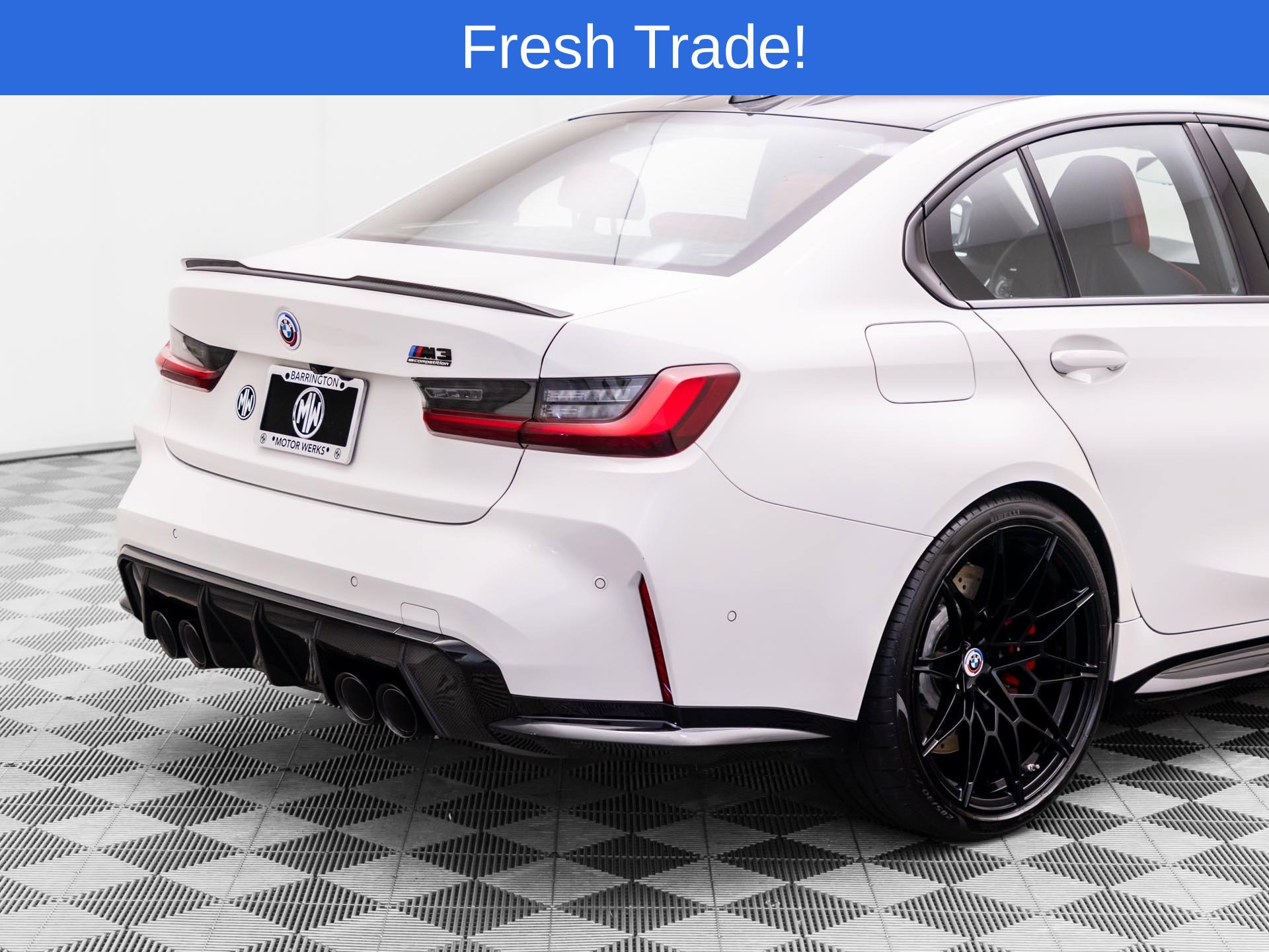 Certified Used 2022 Alpine White BMW Competition image 30
