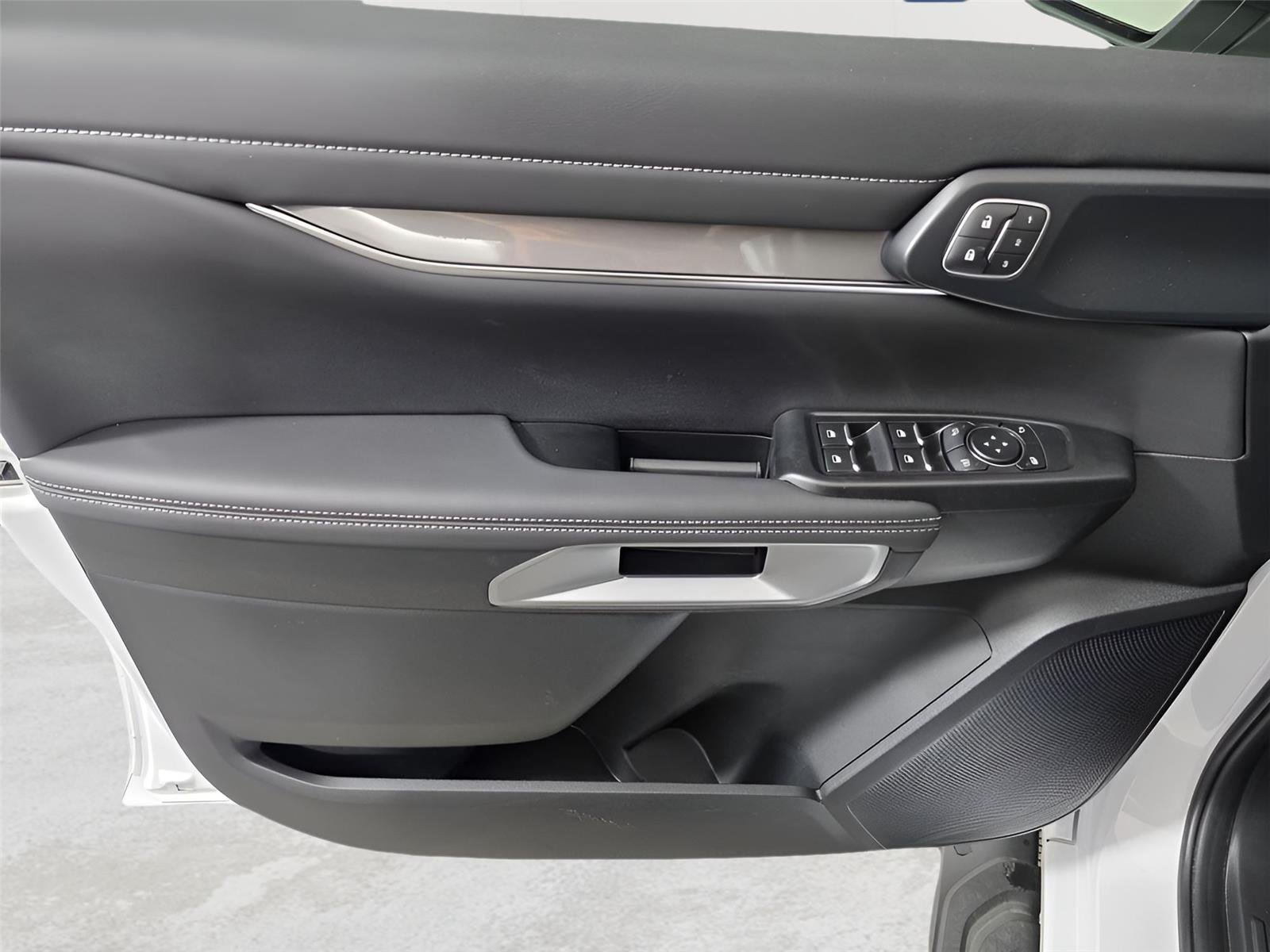 2025 Ford Ranger Lariat - Photo 15