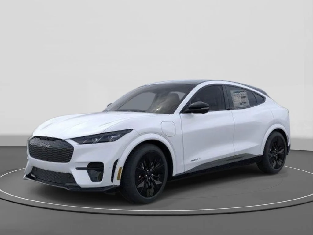 2025 Ford Mustang-Mach-e GT's photo