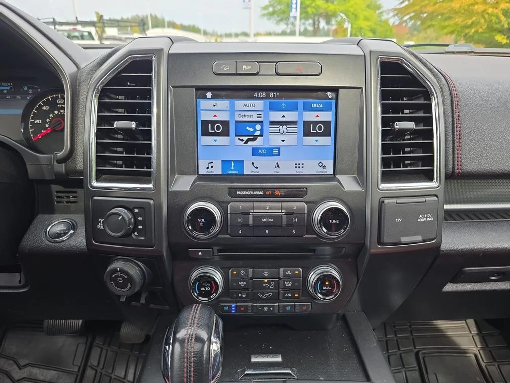 Used 2016 Silver Ford Lariat image 24