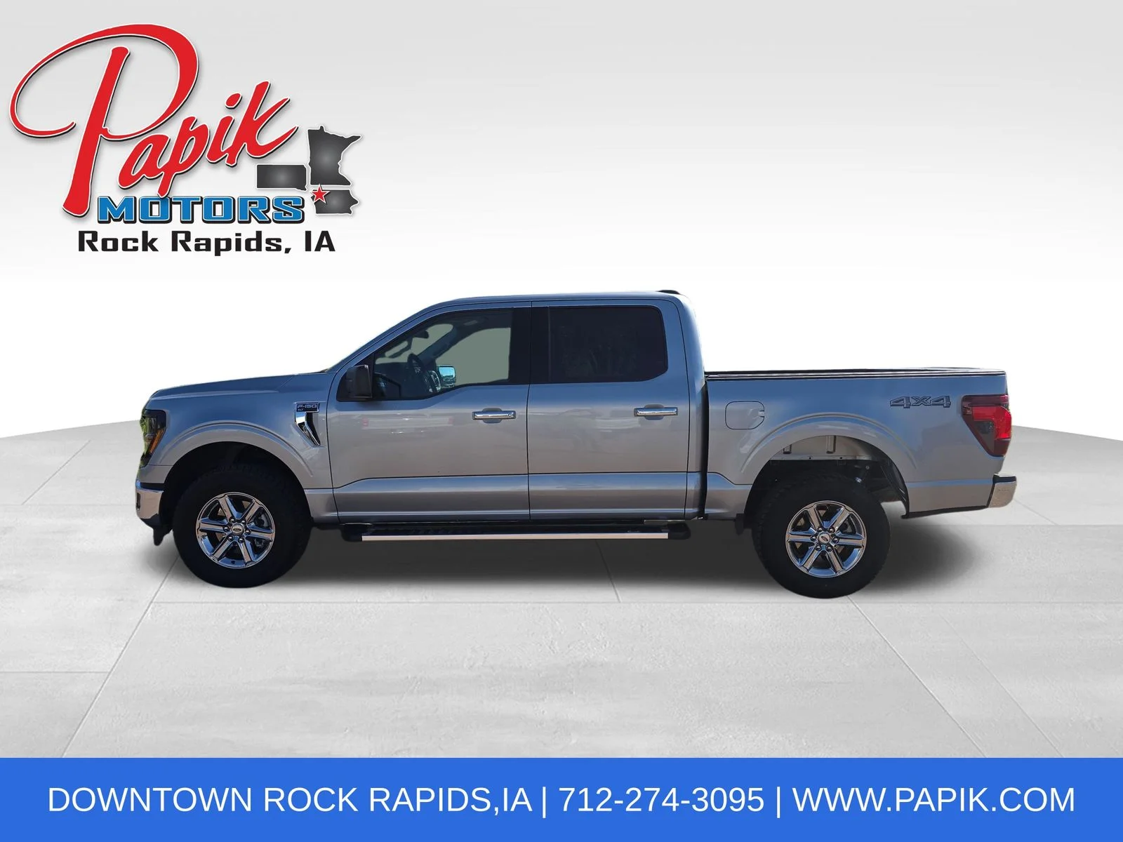 Used 2025 Iconic Silver Metallic Ford XLT image 1