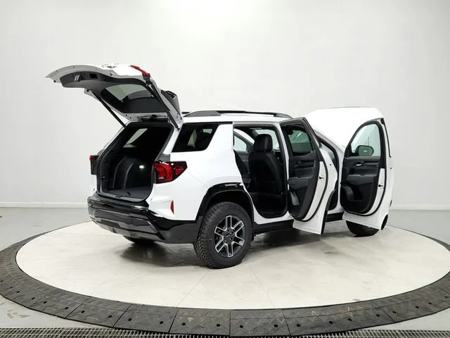 2026 GMC Terrain AT4 - Photo 15