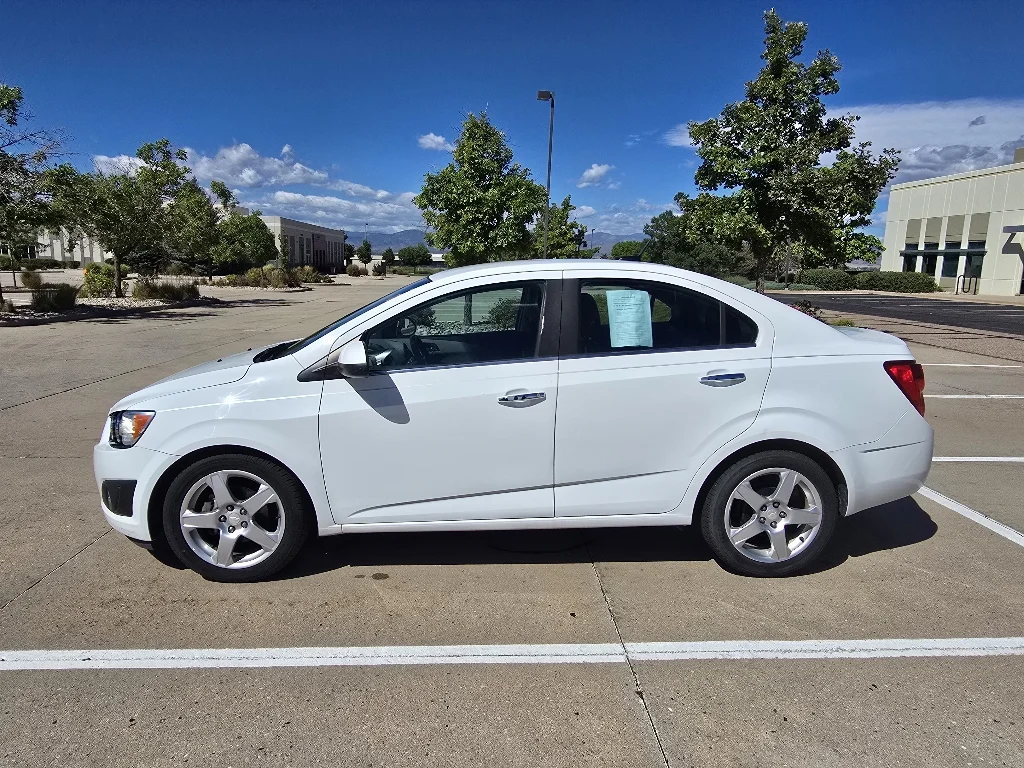 Used 2012 Summit White Chevrolet LTZ image 2