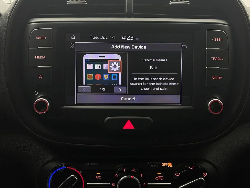 Used 2022  Kia LX image 23