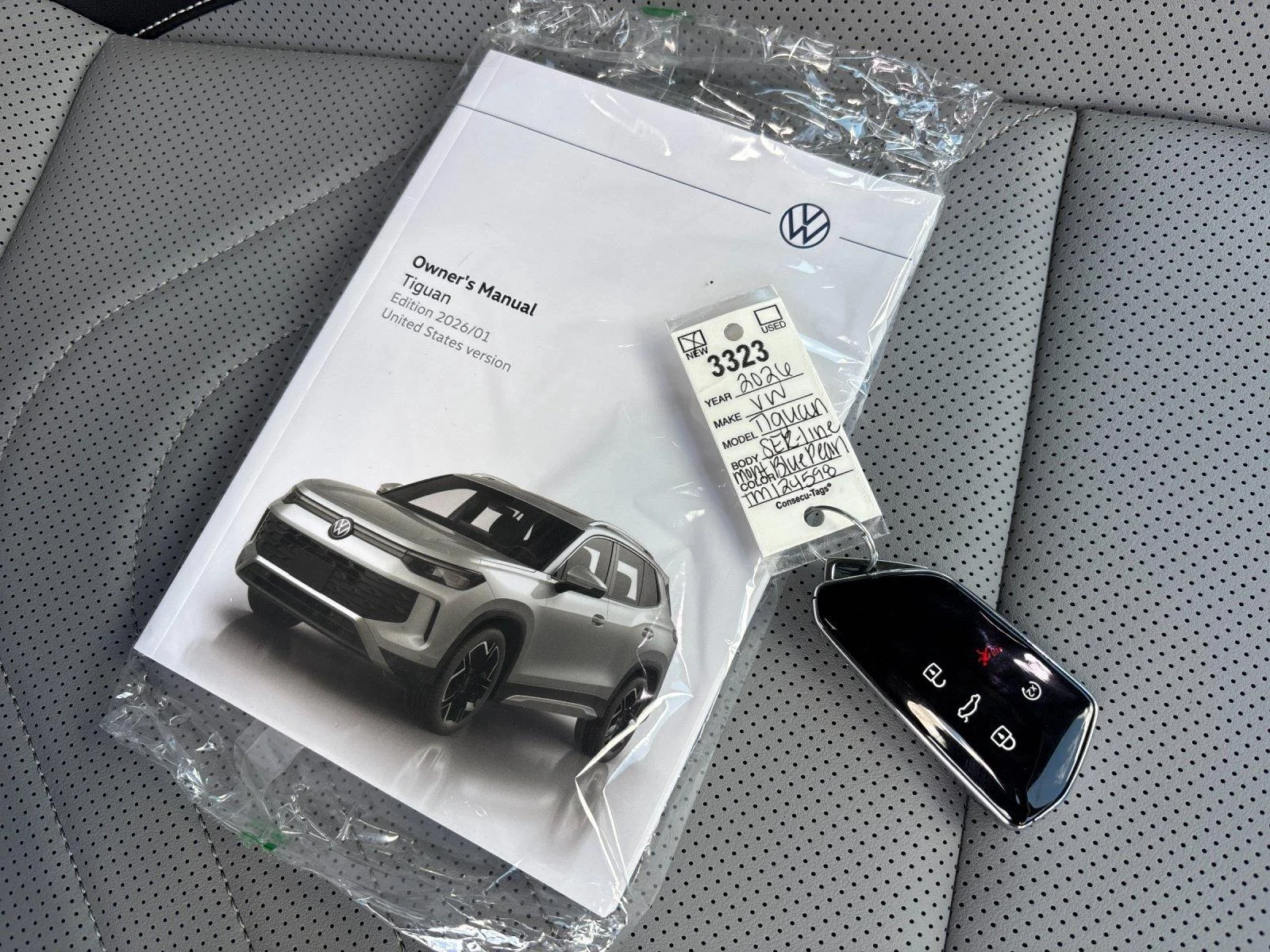 New 2026 monterey blue pearl Volkswagen SE R-Line Black image 41