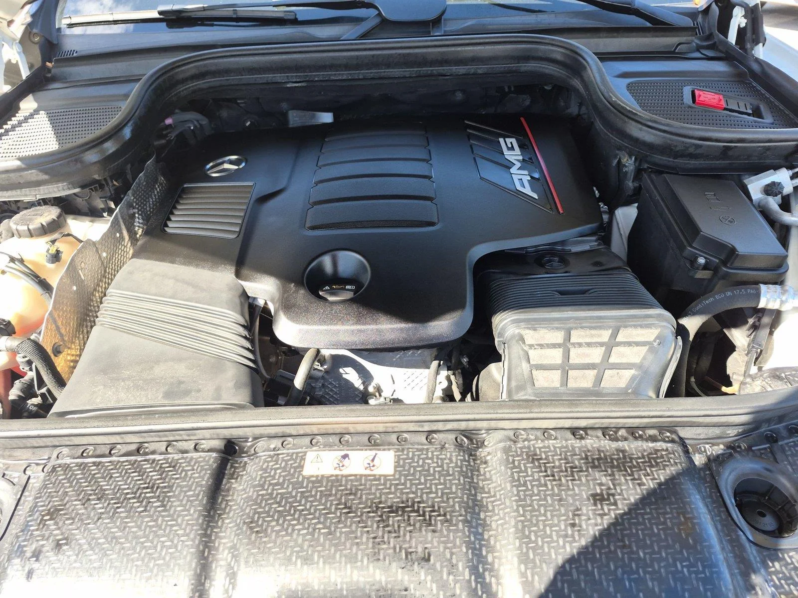 Used 2021 designo Diamond White Metallic Mercedes-Benz AMG® GLE 53 image 39