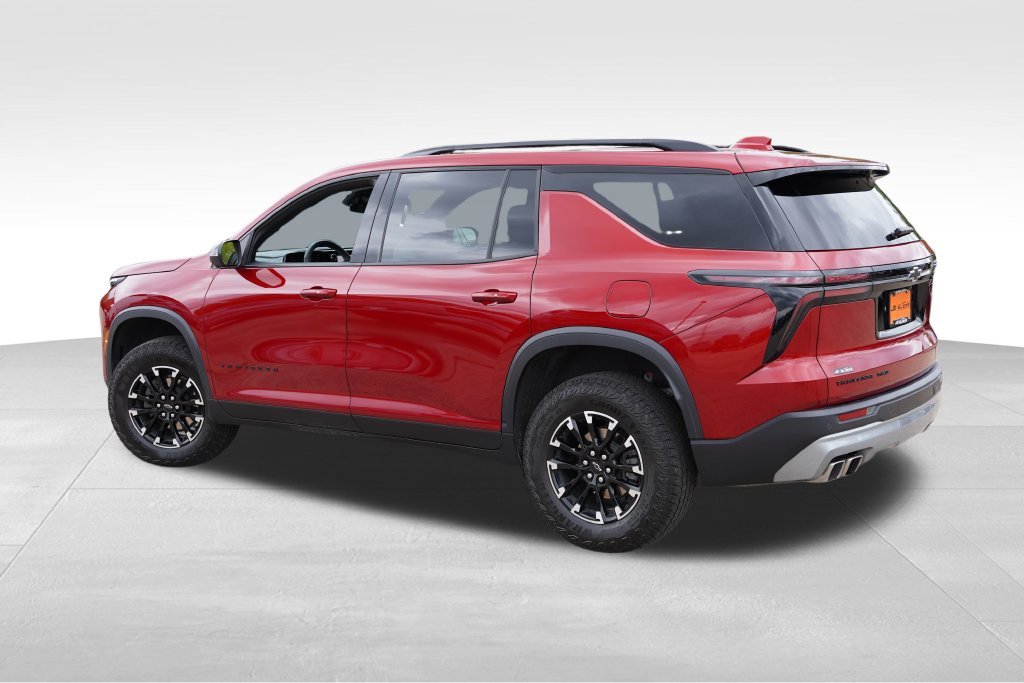 Used 2024 Radiant Red Tintcoat Chevrolet Z71 image 8