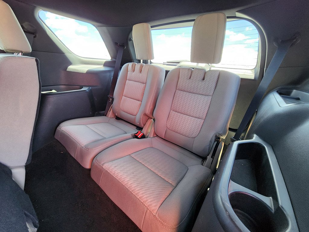 Used 2018 Shadow Black Ford Base image 9