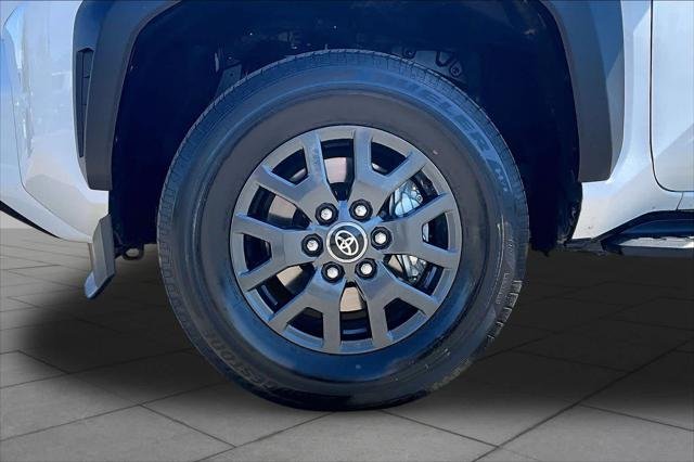 Certified Used 2025 ICE CAP Toyota  image 10