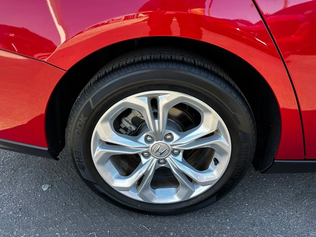 Used 2023 Red Honda LX image 11