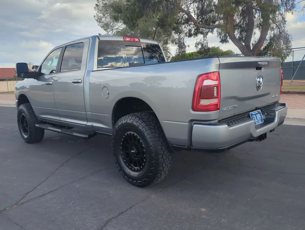 Used 2024 Silver Ram Laramie image 5