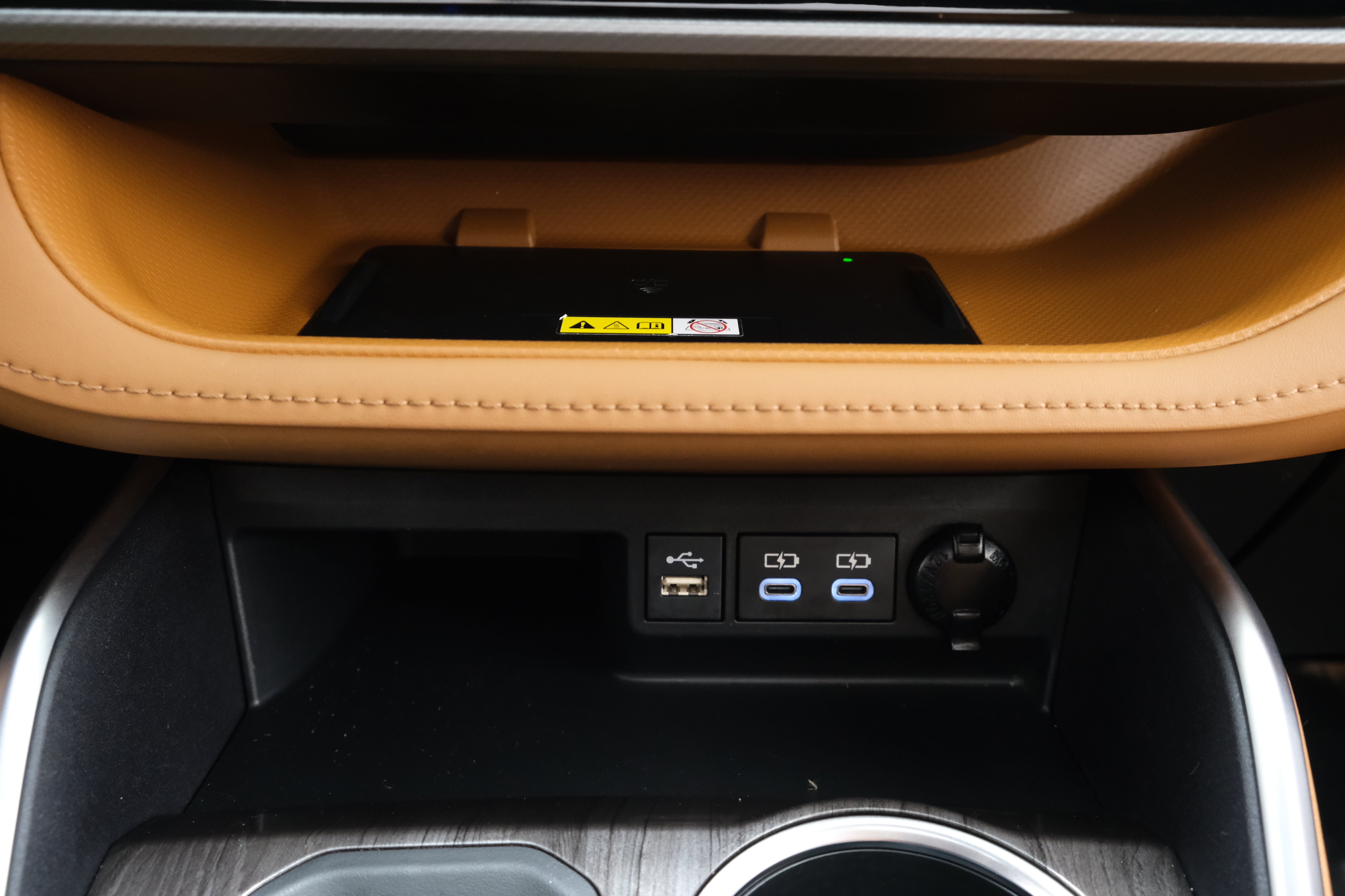Used 2023 Wind Chill Pearl Toyota Platinum image 22