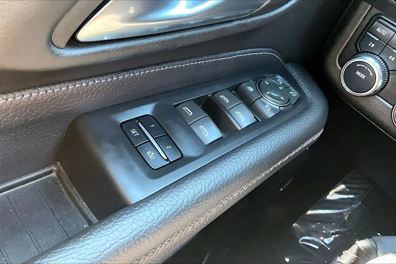 Used 2023 Onyx Black GMC Denali image 72