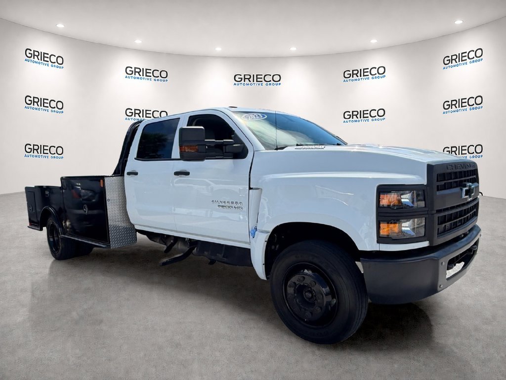 2023 Chevrolet Silverado 4500 Medium Duty Chassis Cab