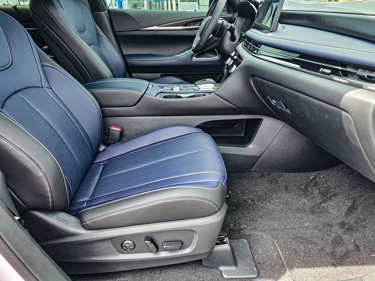2026 INFINITI QX60 Sport - Photo 43