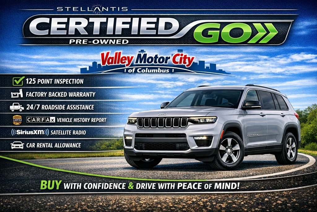 Certified Used 2023 Black Jeep Summit 4xe image 4