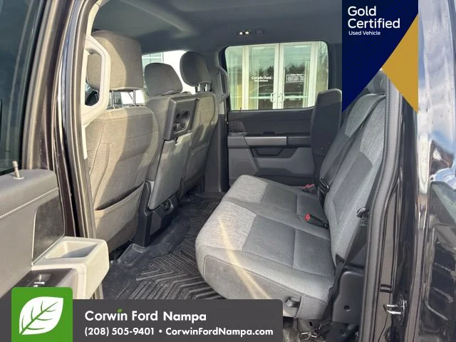 Used 2021 Black Ford XLT image 14