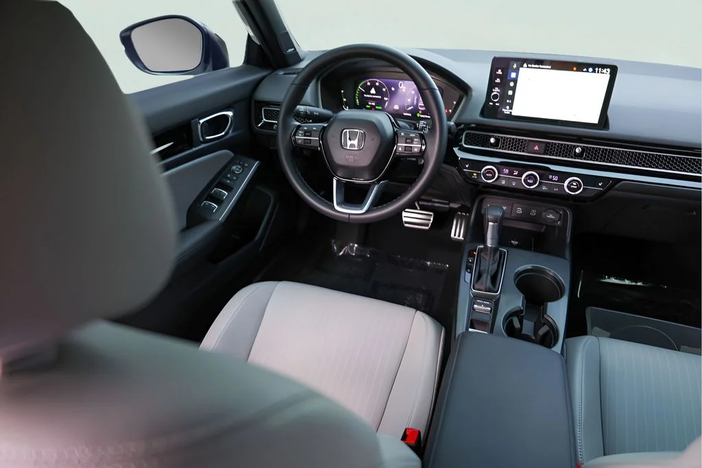 Used 2026 White Honda Sport image 29