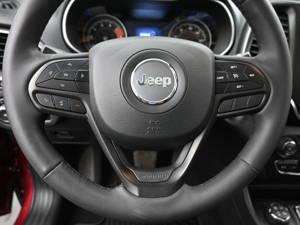 Used 2021 Red Jeep Trailhawk image 17